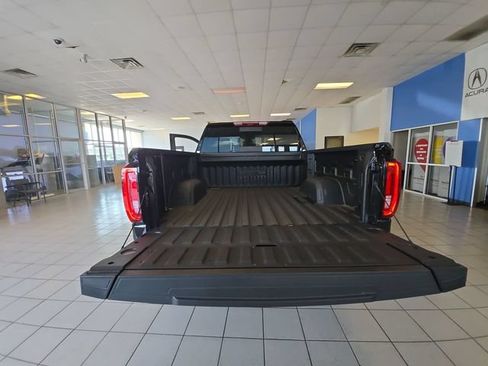 Used 2025 GMC Sierra 1500 Denali AWD/4WD image 24