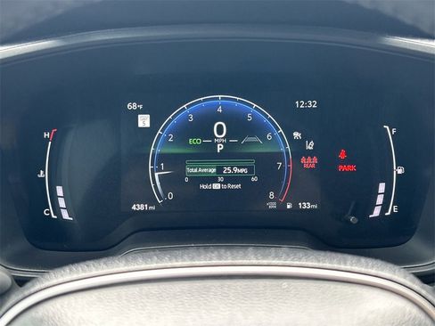Used 2025 Toyota Corolla SE image 32