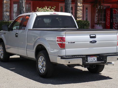 Used 2010 Ford F150 XLT image 6
