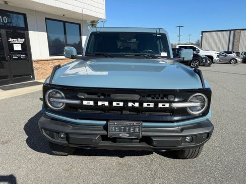Used 2023 Ford Bronco Outer Banks image 10