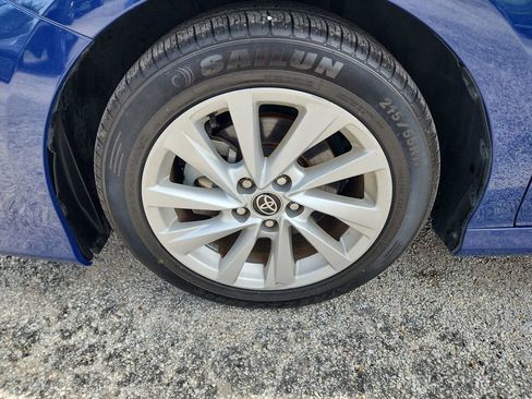 Used 2023 Toyota Camry LE FWD image 12