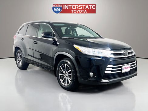 Used 2018 Toyota Highlander XLE w/ Protection Package #3 AWD/4WD image 1