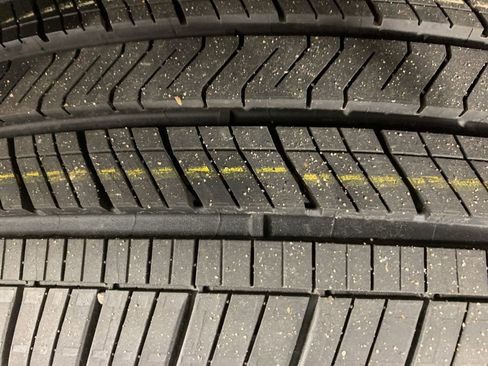 Used 2026 Toyota Tacoma Limited image 40