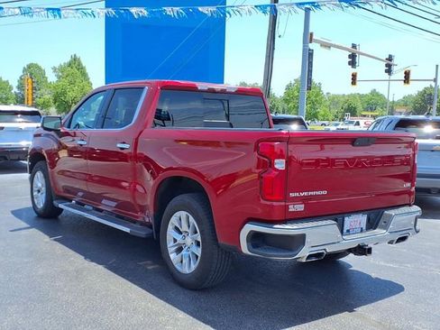 Used 2021 Chevrolet Silverado 1500 LTZ w/ LTZ Premium Package AWD/4WD image 3