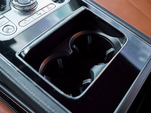 Used 2020 Bentley Continental GT image 54