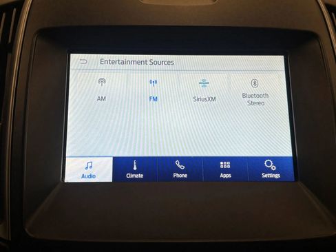 Used 2020 Ford Edge SE w/ Cargo Accessory Package FWD image 39