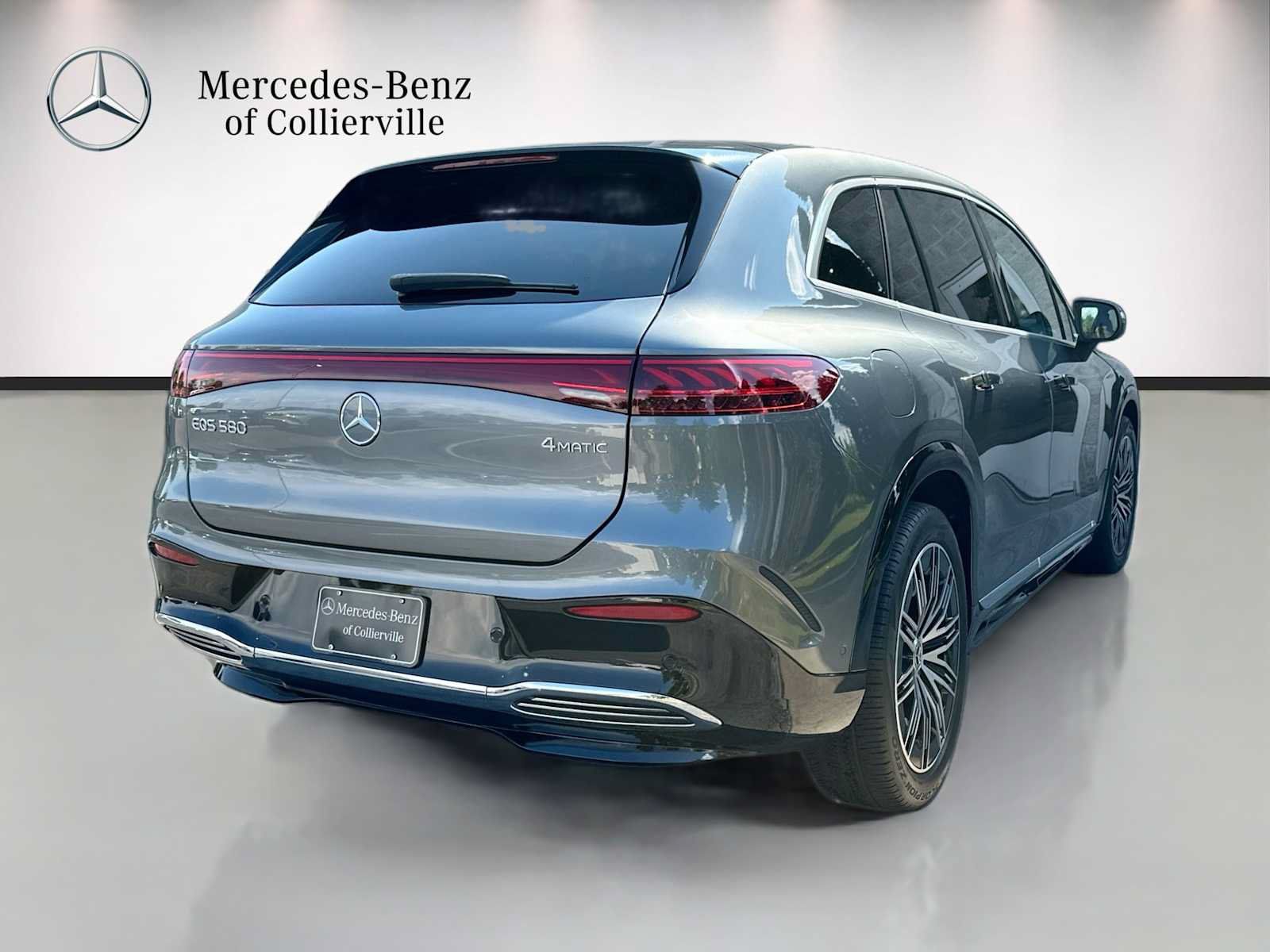 Certified 2023 Mercedes-Benz EQS 580 4MATIC SUV image 5