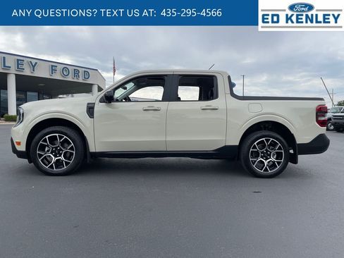 Used 2025 Ford Maverick Lariat w/ 4K Tow Package AWD/4WD image 2