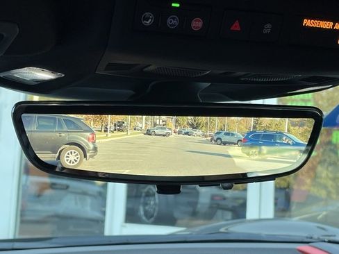 Certified 2022 Chevrolet Corvette Stingray Preferred Cpe w/ Battery Protection Package image 4