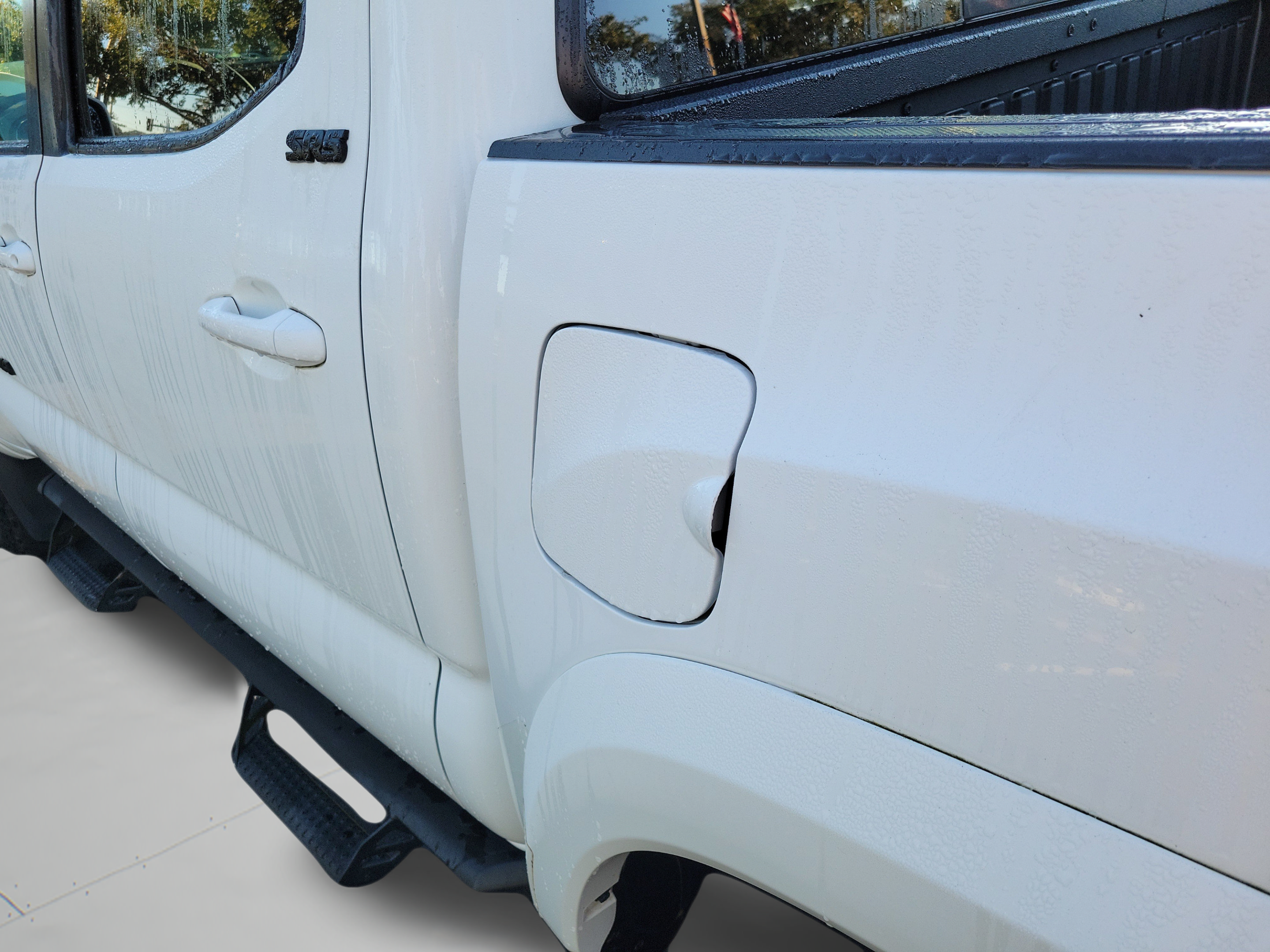 Used 2023 Toyota Tacoma SR5 RWD image 25