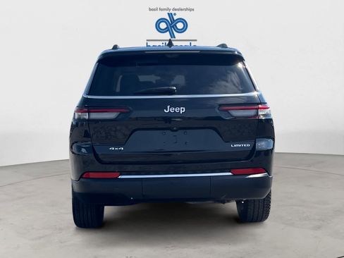 Used 2023 Jeep Grand Cherokee L Limited w/ Luxury Tech Group II image 5