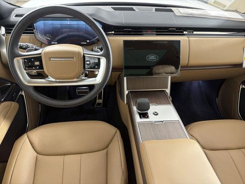 New 2026 Land Rover Range Rover SE image 10