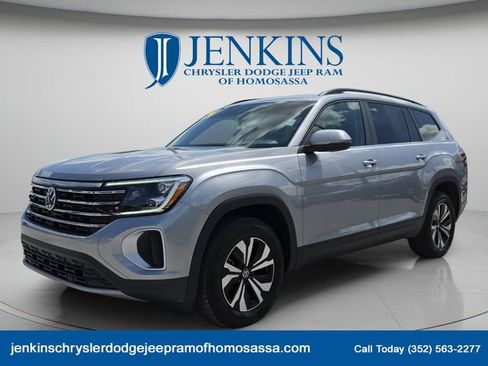 Used 2024 Volkswagen Atlas SE FWD image 10