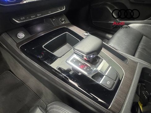 Used 2022 Audi Q5 2.0T Premium Plus w/ Premium Plus Package AWD/4WD image 31