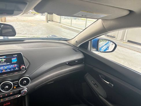 Used 2025 Nissan Sentra SV FWD image 29