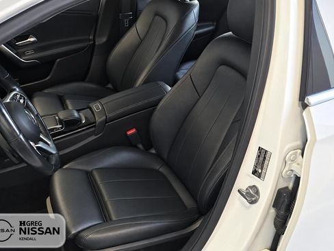 Used 2019 Mercedes-Benz A 220 4MATIC image 8