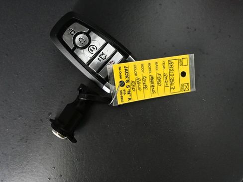 Used 2024 Ford Mustang Premium image 19