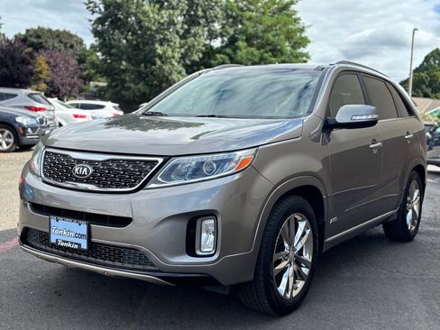 Used 2014 Kia Sorento SX w/ 3rd Row Package AWD/4WD image 13
