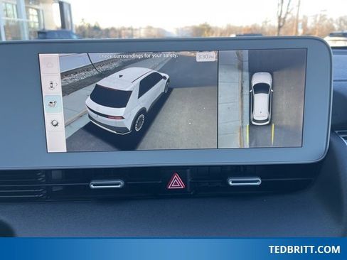 Used 2022 Hyundai Ioniq 5 Limited image 38