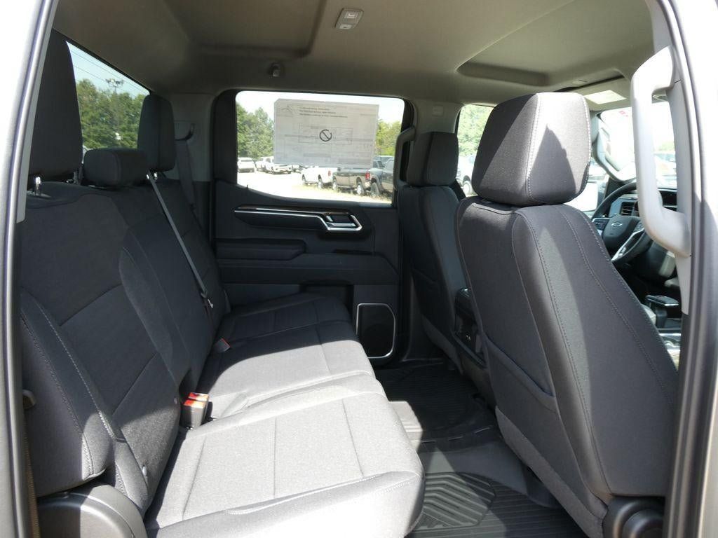 New 2026 Chevrolet Silverado 1500 RST AWD/4WD image 13
