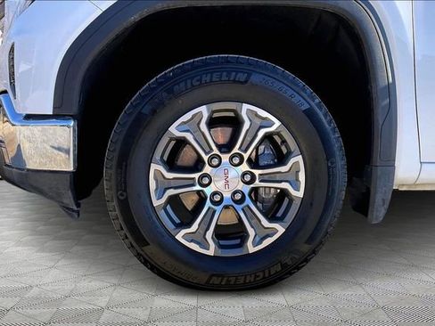 Used 2025 GMC Sierra 1500 SLT image 21