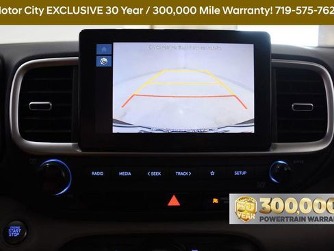 New 2025 Hyundai Venue SEL image 21