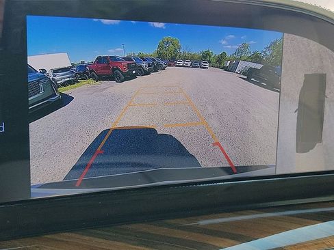 New 2024 Cadillac Escalade Premium Luxury Platinum image 32