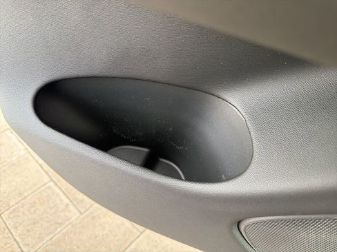 New 2026 Volvo XC60 B5 Plus w/ Climate Package image 90