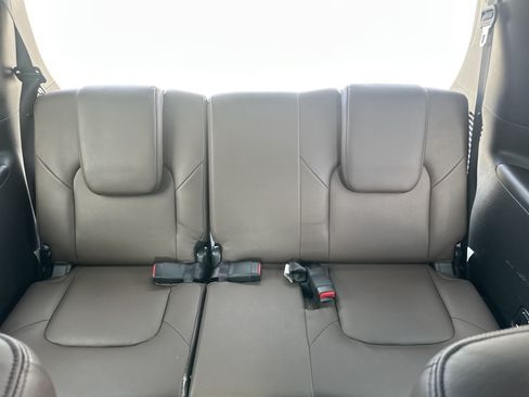 Used 2024 Nissan Armada Platinum w/ Captain's Chairs Package AWD/4WD image 24