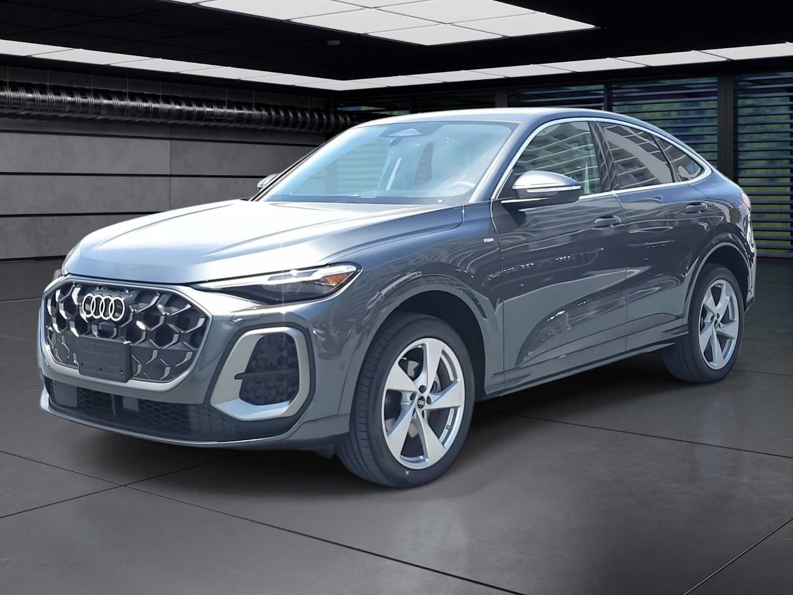 New 2026 Audi Q5 Premium Plus AWD/4WD image 1