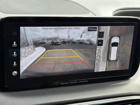 Used 2023 Hyundai Santa Fe SEL w/ Premium Package image 19