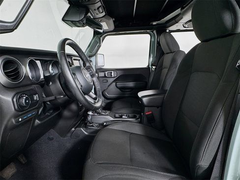 Used 2023 Jeep Wrangler Unlimited w/ Safety Group image 13