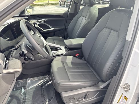 Used 2025 Audi Q5 Premium w/ Convenience Package AWD/4WD image 21