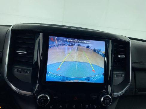 Used 2024 RAM 1500 Laramie image 19