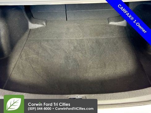 Used 2024 Toyota Corolla LE image 15