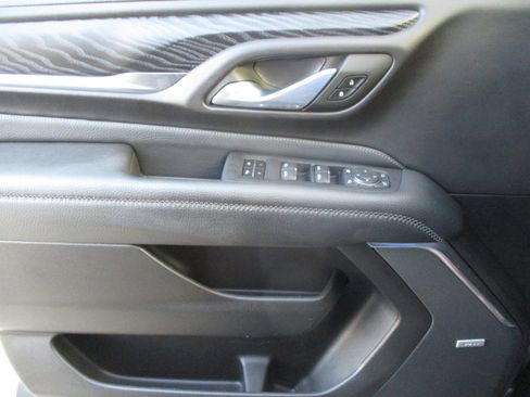 Used 2022 GMC Yukon XL Denali w/ Max Trailering Package image 32