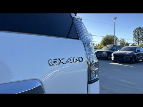 Used 2022 Lexus GX 460 Premium w/ Premium Package AWD/4WD image 5