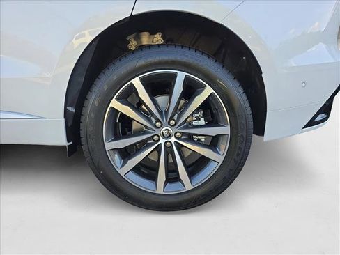 New 2026 Jaguar F-PACE R-Dynamic S AWD/4WD image 30