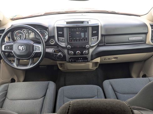 Used 2019 RAM 1500 Big Horn AWD/4WD image 16