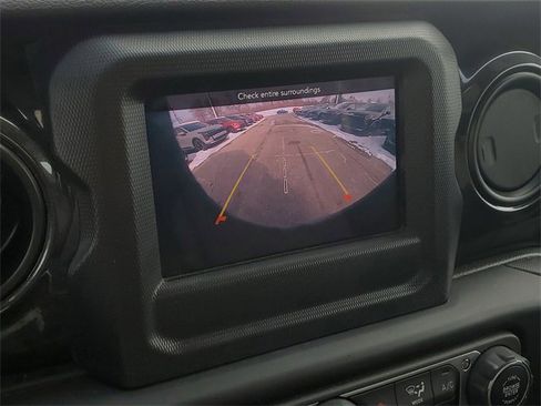 Used 2021 Jeep Wrangler Unlimited Sport image 21