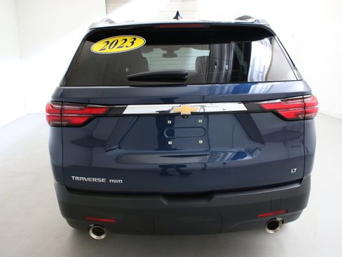 Used 2023 Chevrolet Traverse LT w/ LPO, Floor Liner Package image 8
