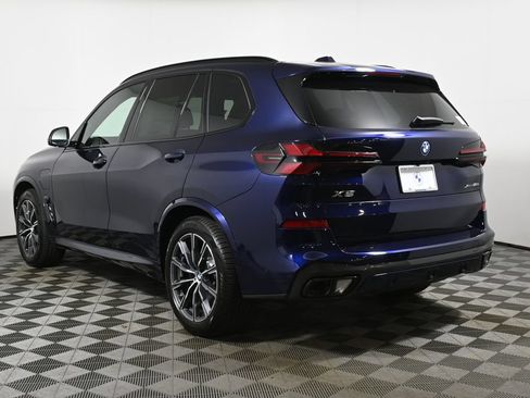 Used 2026 BMW X5 xDrive50e w/ M Sport Package AWD/4WD image 5