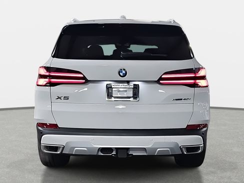 New 2026 BMW X5 xDrive40i image 6