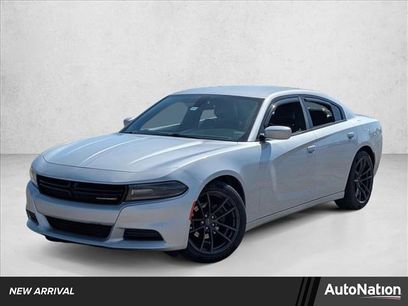 Used 2019 Dodge Charger SXT w/ Leather Interior Group