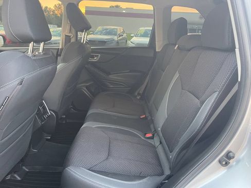 Used 2022 Subaru Forester Premium AWD/4WD image 24
