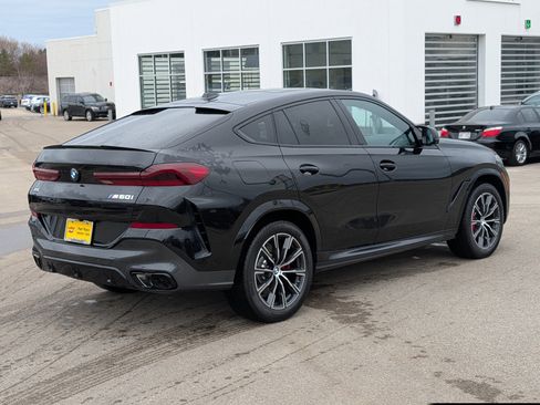 New 2026 BMW X6 M60i AWD/4WD image 2