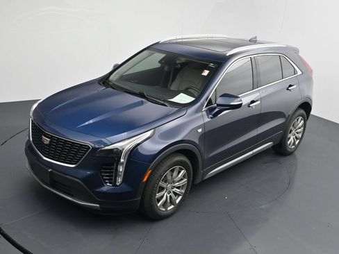 Used 2021 Cadillac XT4 Premium Luxury AWD/4WD image 12