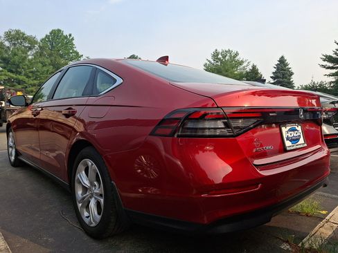 Used 2024 Honda Accord LX image 3