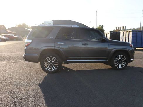 Used 2023 Toyota 4Runner Limited AWD/4WD image 4