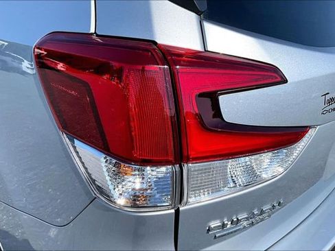 Used 2022 Subaru Forester Limited AWD/4WD image 22